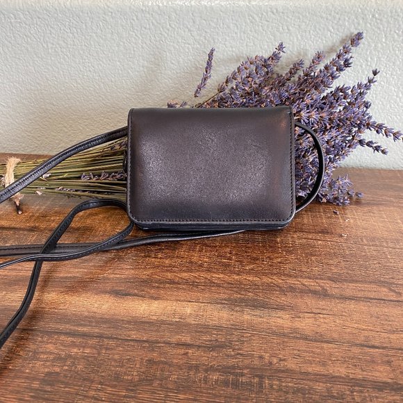 Leather Crossbody Wallet w/ Removable Strap